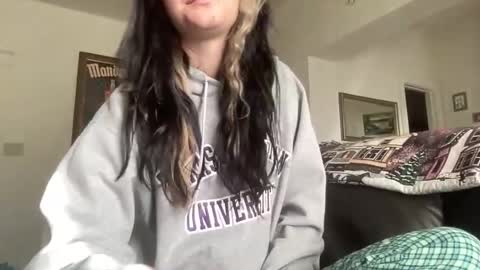 Snapshot of kathiscute chatting on 4, 11, 2025 Kathryn online show from 4, 11, 2025