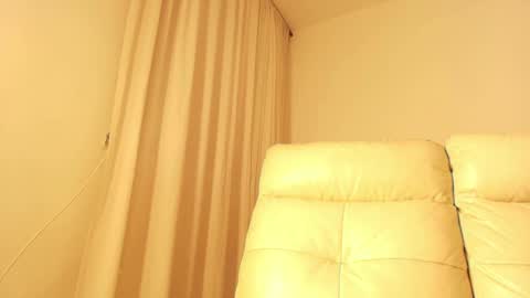 Katherine  online show from 6, 3, 2025