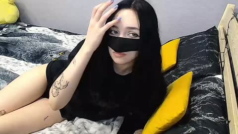 KathrineBerry online show from 28, 1, 2025