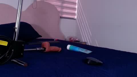 kathy19_1 online show from 11, 4, 2026