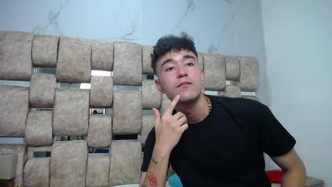 Kaht y Aiden online show from 21, 4, 2026