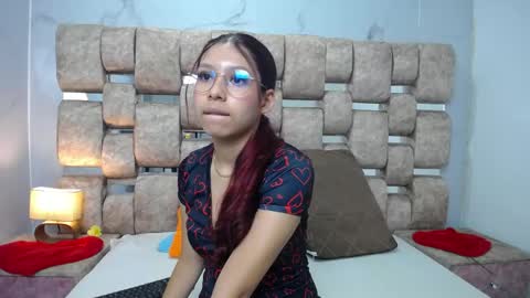 Kaht y Aiden online show from 23, 4, 2026