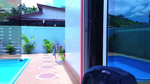 Snapshot of katie_dierse chatting on 1, 3, 2025 Katie online show from 1, 3, 2025