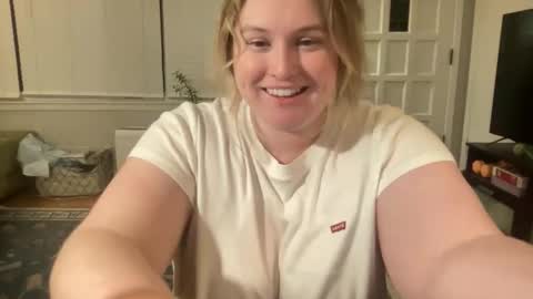 Snapshot of katiecopper27 chatting on 27, 5, 2026 katiecopper27 online show from 27, 5, 2026