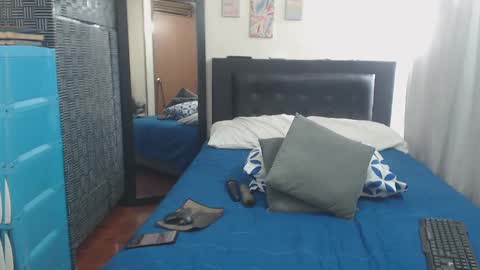 katie online show from 28, 1, 2025