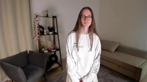 Scarlett online show from 13, 10, 2025