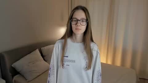 Scarlett online show from 15, 10, 2025