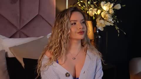 Snapshot of katjolie chatting on 12, 2, 2025 KatJolie online show from 12, 2, 2025