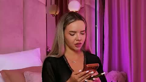 Snapshot of katjolie chatting on 11, 7, 2026 KatJolie online show from 11, 7, 2026