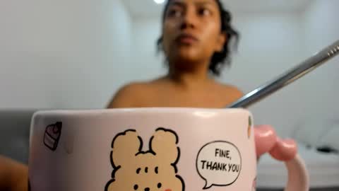 Follow me on instagram and twitter as correaktnees online show from 16, 9, 2025