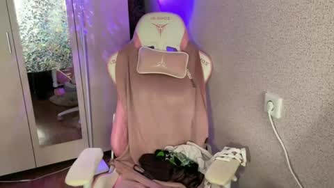   naked in pvt show 100 tk online show from 21, 4, 2026