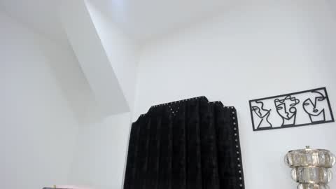 Snapshot of katrina_moore chatting on 7, 1, 2025 katrina moore online show from 7, 1, 2025