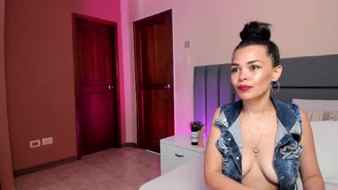 Katriona Nyx online show from 27, 4, 2026