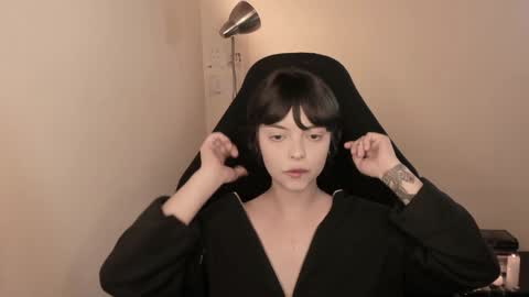 katsuro online show from 5, 12, 2024