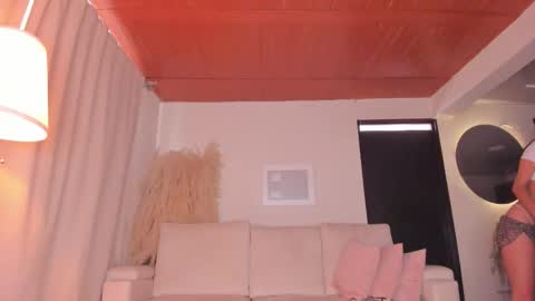 Snapshot of katted_ chatting on 19, 10, 2025 katte online show from 19, 10, 2025