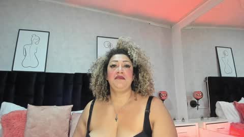 Snapshot of katti_barrera chatting on 7, 2, 2025 katti_barrera online show from 7, 2, 2025