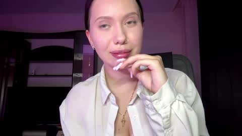Elizabeth online show from 3, 6, 2026