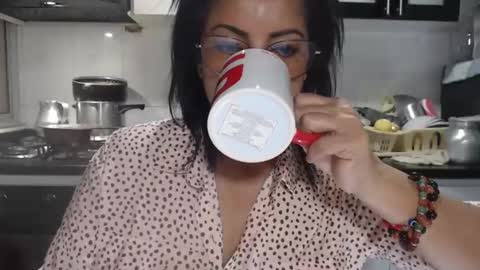 KattleyaGrey online show from 22, 11, 2025