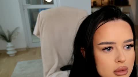 Katty Perry online show from 6, 3, 2026