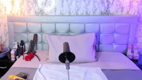 Katty  online show from 12, 3, 2026