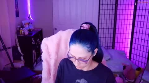 Kat Woods online show from 7, 7, 2026