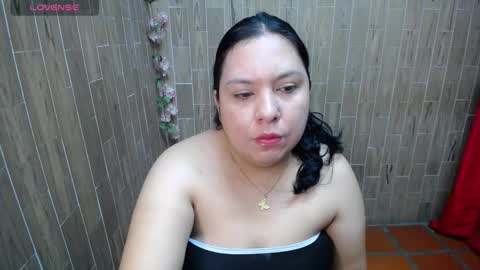 Snapshot of katy2425 chatting on 14, 12, 2025 Katy online show from 14, 12, 2025