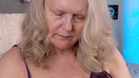Snapshot of katy_nicole chatting on 18, 4, 2026 katy_nicole online show from 18, 4, 2026