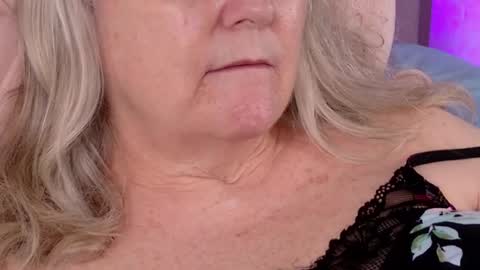 Snapshot of katy_nicole chatting on 2, 5, 2026 katy_nicole online show from 2, 5, 2026