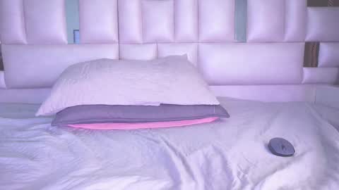 Katy online show from 4, 3, 2025