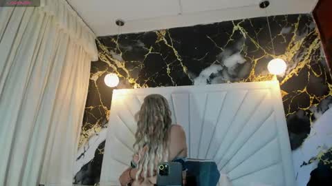 Snapshot of katyhornymilfsexy chatting on 20, 5, 2026 katy online show from 20, 5, 2026
