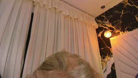 Snapshot of katyhornymilfsexy chatting on 1, 8, 2026 katy online show from 1, 8, 2026