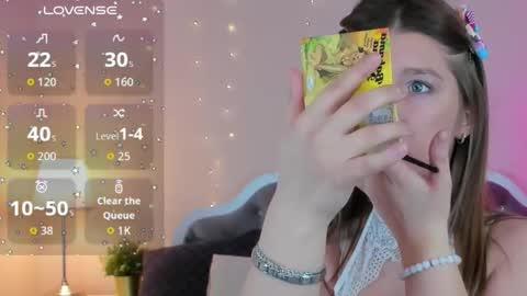 Snapshot of katymeaw chatting on 5, 2, 2026 katymeaw online show from 5, 2, 2026