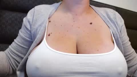 Katy online show from 25, 9, 2025