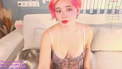 Yuki  online show from 11, 10, 2025