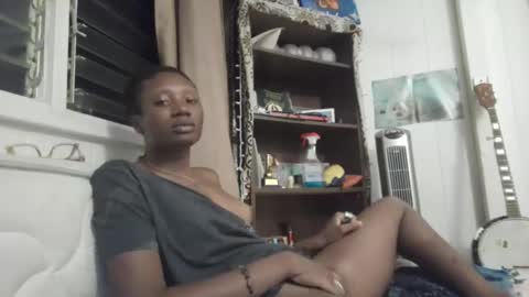 kawaiistrfkr online show from 29, 4, 2026