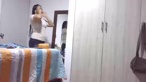  Khawit  online show from 17, 9, 2025