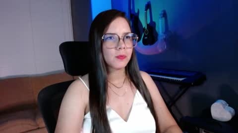 Kay online show from 25, 7, 2026
