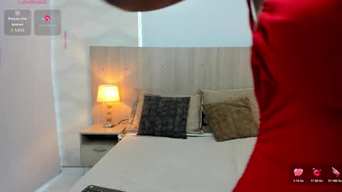 Snapshot of kaya_taraji chatting on 8, 6, 2026 online show from 8, 6, 2026