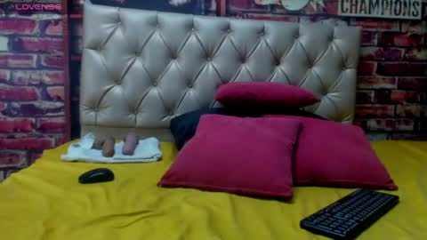Snapshot of kaya_tatte chatting on 19, 5, 2026 Kaya Tatte online show from 19, 5, 2026