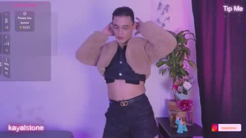 Cattleya stone online show from 8, 3, 2026