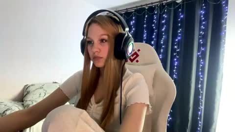 Amia online show from 6, 3, 2026