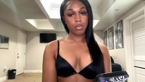 kaylagalaore online show from 21, 4, 2026