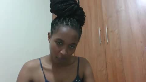 Snapshot of kaylar005 chatting on 27, 5, 2026 kaylar online show from 27, 5, 2026