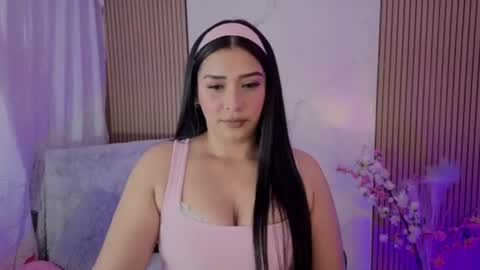 Snapshot of kayleemorales chatting on 11, 6, 2026 Kaylee online show from 11, 6, 2026