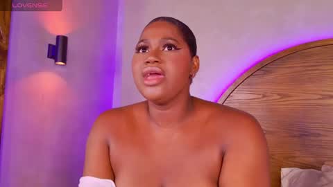  KAYLIE  online show from 20, 4, 2026