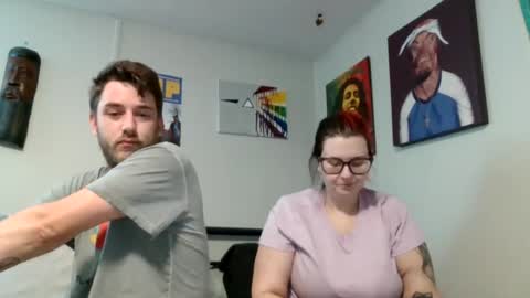 kaylzwrigh online show from 15, 6, 2026