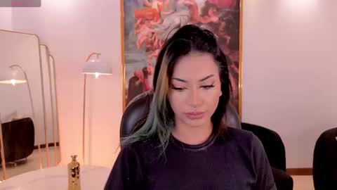 Kay online show from 9, 6, 2026