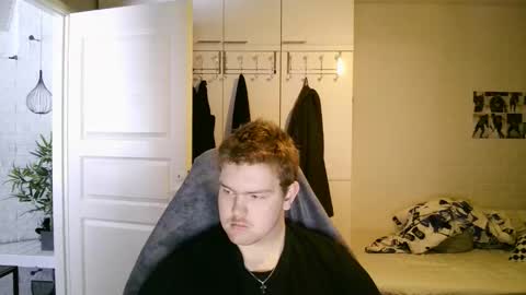 Snapshot of kayttajaviides5 chatting on 25, 2, 2026 Aatu online show from 25, 2, 2026