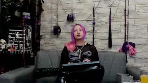Miss Kazia online show from 25, 5, 2026