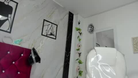 KAZSANDRAH online show from 26, 4, 2026